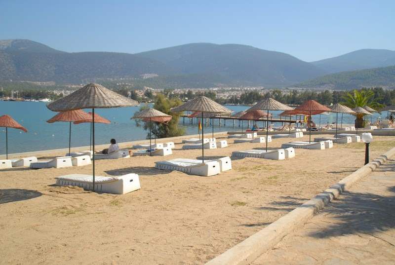 PATIO BEACH CLUB фото 2