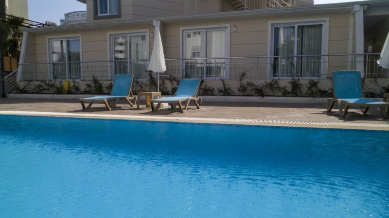 THELUNA SUITE HOTEL фото 8
