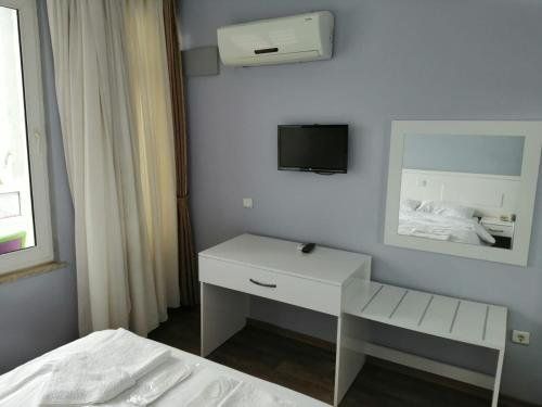 AQUILA BEACH HOTEL фото 8