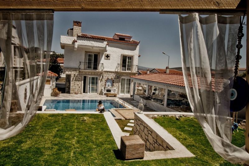 NAZ KONAK ALACATI фото 2