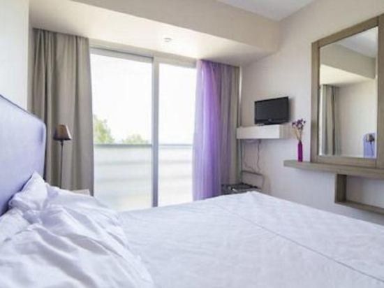 ROOMS SMART LUXURY HOTEL & BEACH фото 4