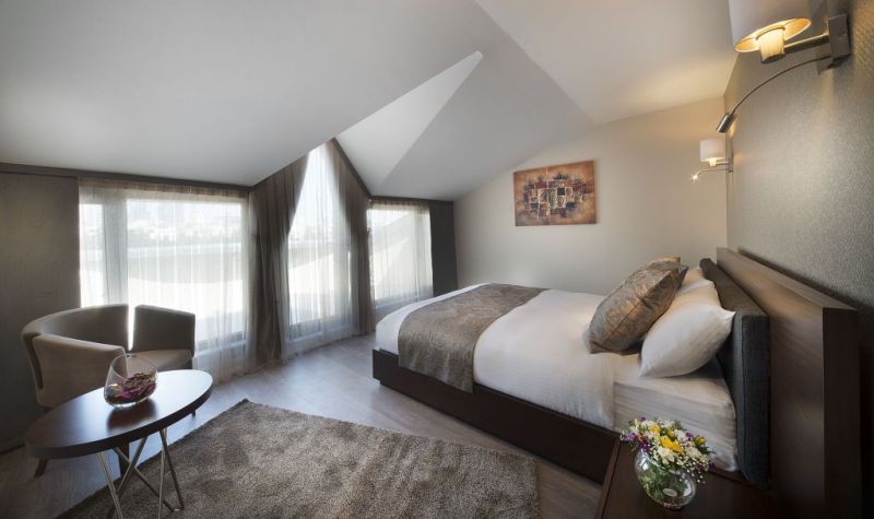 THE CLOCK SUITES фото 5