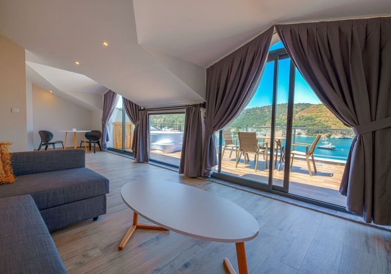 BLISS SUITES & HOTELS фото 2