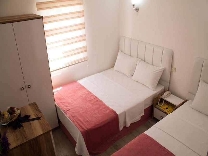 BUMERANG SUITES HOTEL фото 3