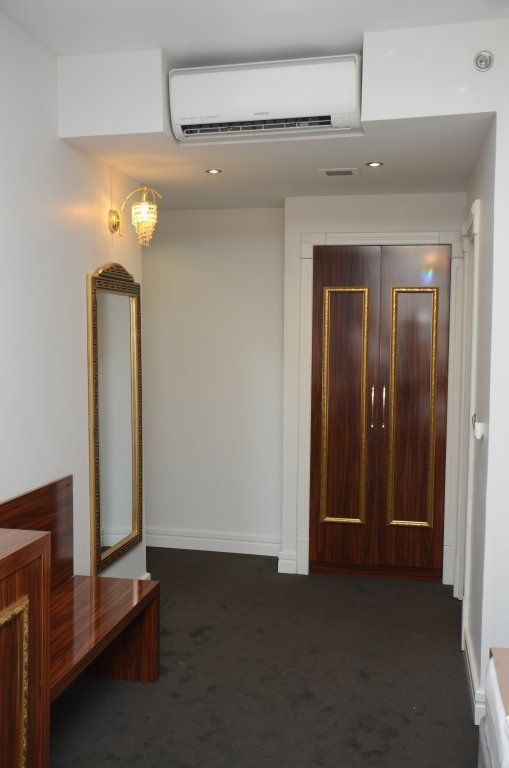 SAHRA AIRPORT HOTEL