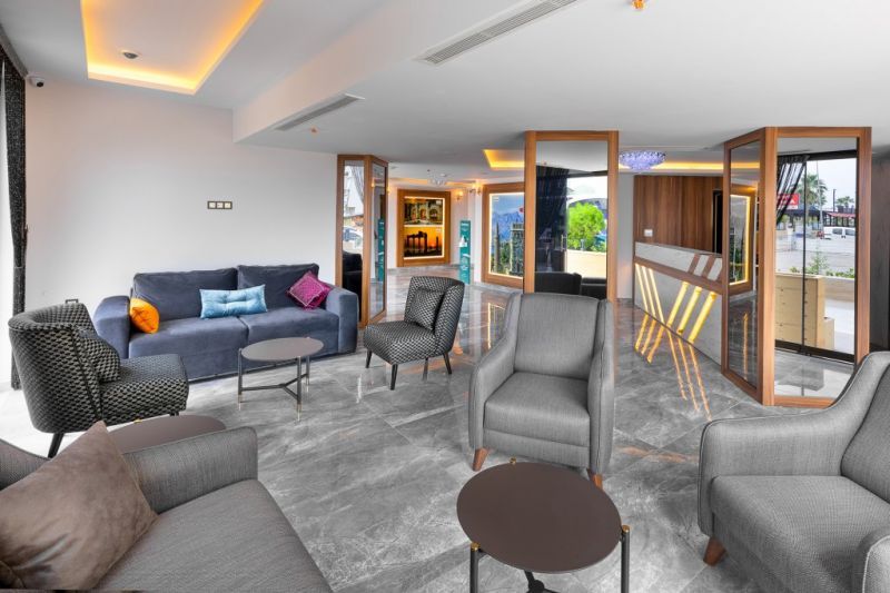 THELUNA SUITE HOTEL фото 4