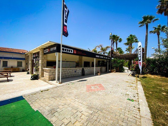 ION CLUB WINDSURF BEACH фото 8