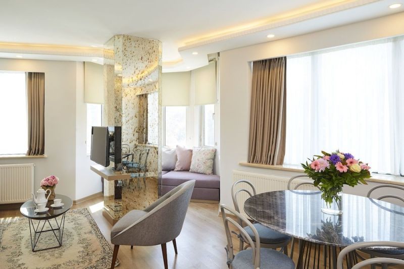 ALL SEASONS SUITES фото 2
