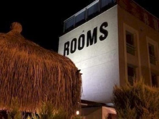 ROOMS SMART LUXURY HOTEL & BEACH