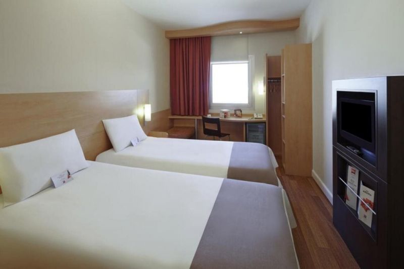 IBIS IZMIR ALSANCAK