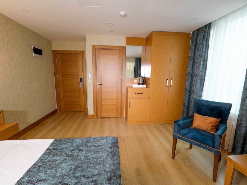 GRAND ELMIRA SUITES фото 2