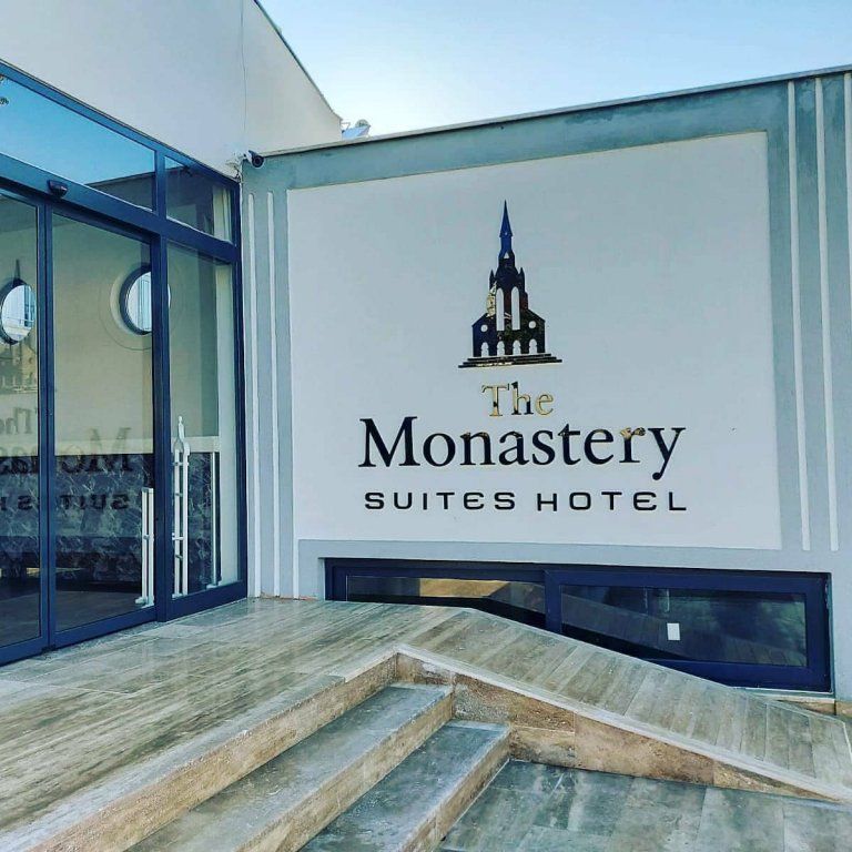 MONASTERY SUITES HOTEL фото 3
