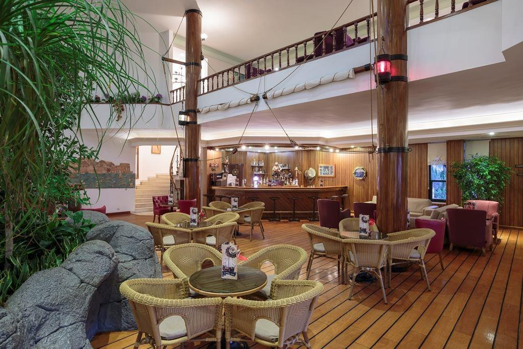 PIRATES BEACH CLUB фото 4