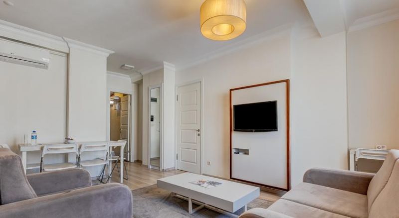 PLUS CIHANGIR SUITES фото 6