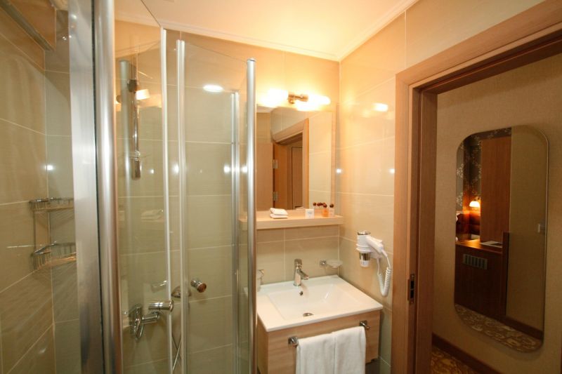 Q HOTEL OLD CITY фото 2