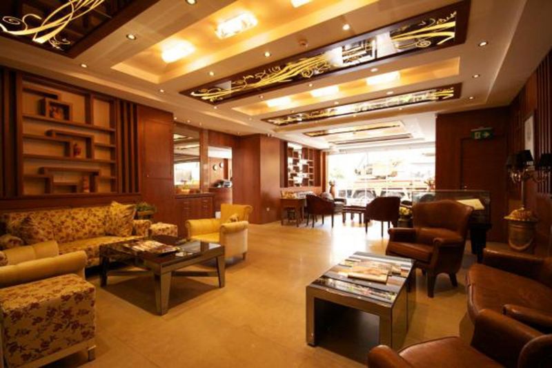 Q HOTEL OLD CITY фото 4