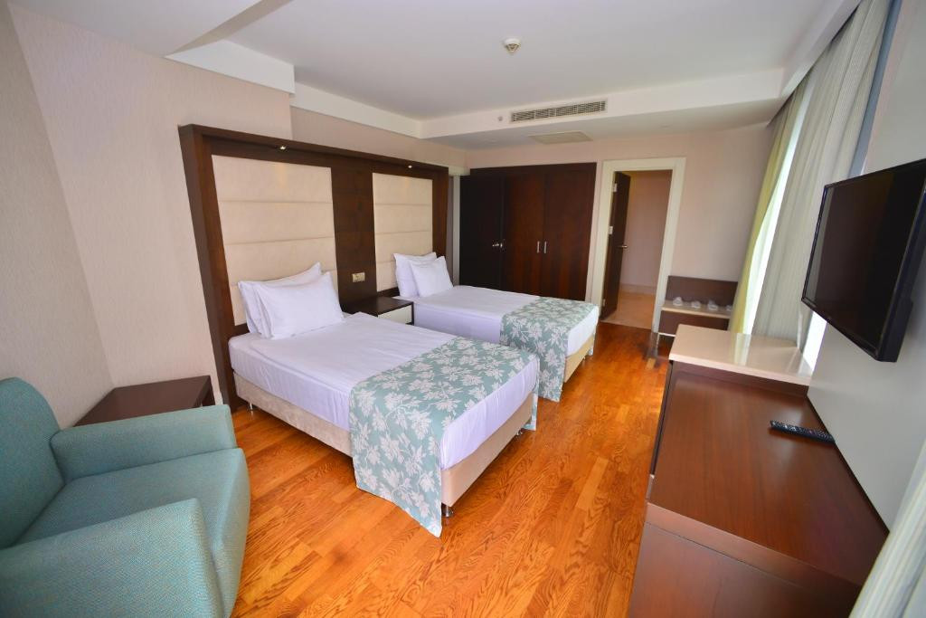 RAMADA PLAZA ANTALYA фото 7
