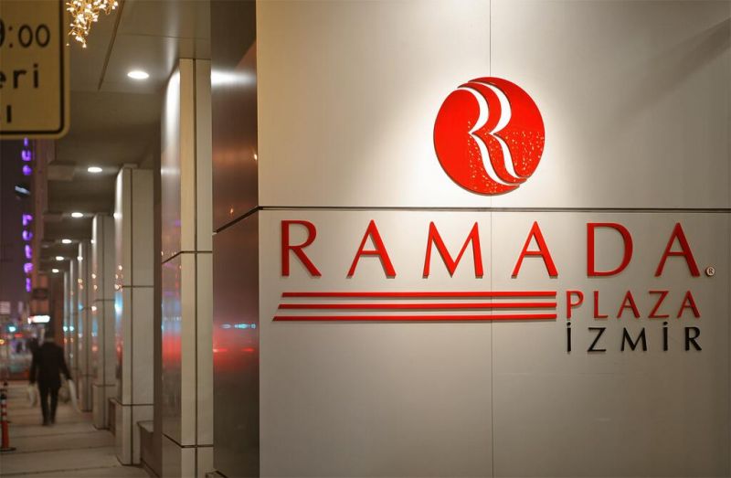 RAMADA PLAZA IZMIR фото 2