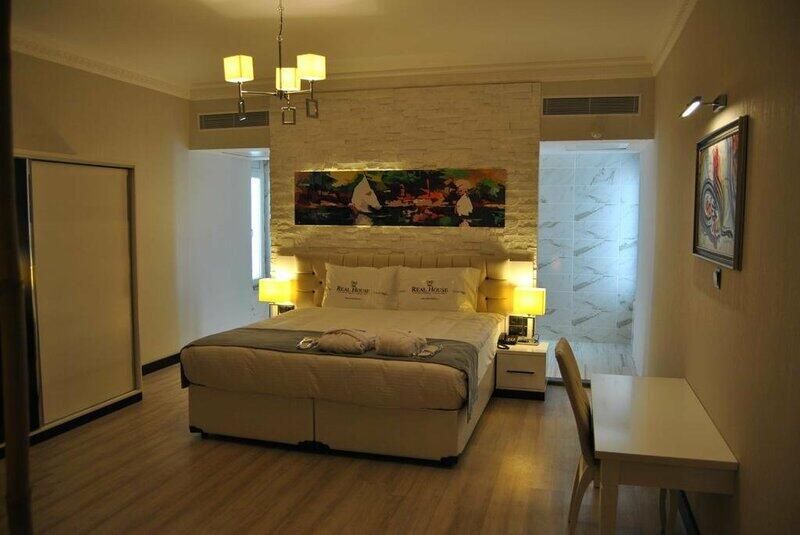 REAL HOUSE BOUTIQUE HOTEL фото 7