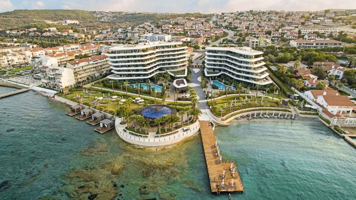 REGES A LUXURY COLLECTION RESORT & SPA
