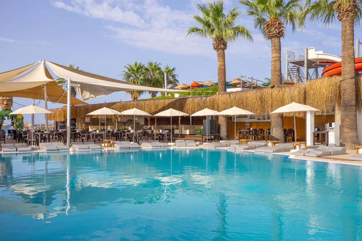 LADONIA HOTELS LEO BEACH RESORT ADULTS ONLY 16+ фото 3