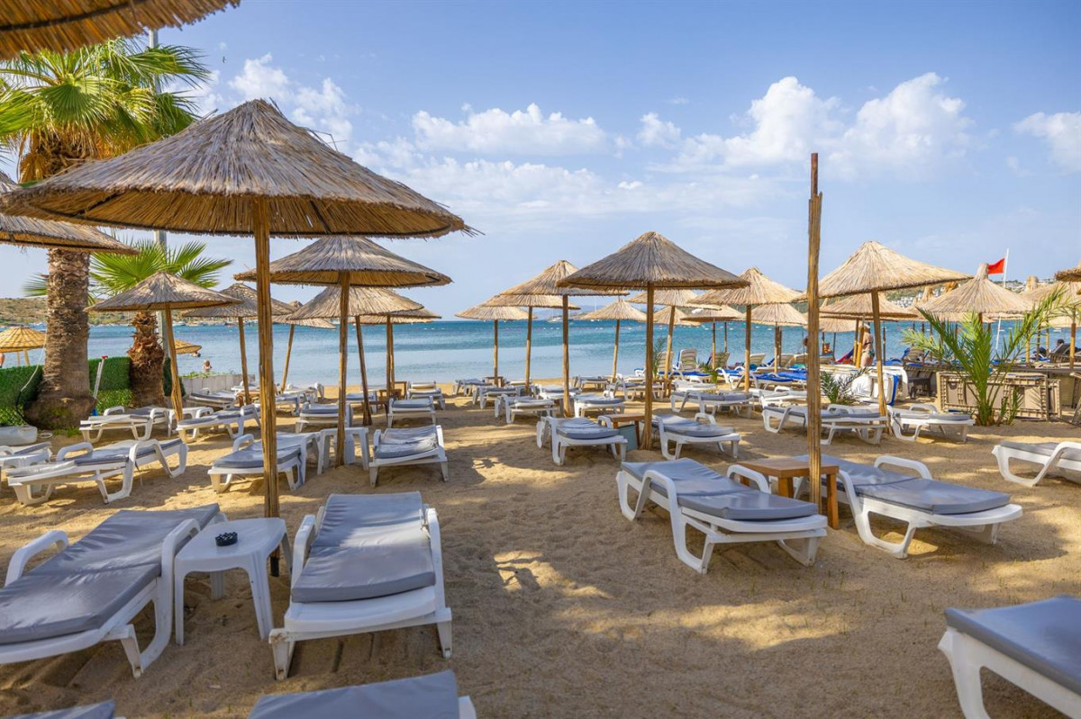 LADONIA HOTELS LEO BEACH RESORT ADULTS ONLY 16+ фото 6