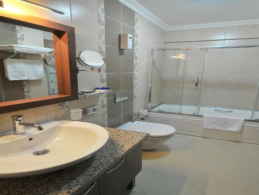RHISS HOTEL BOSTANCI фото 8
