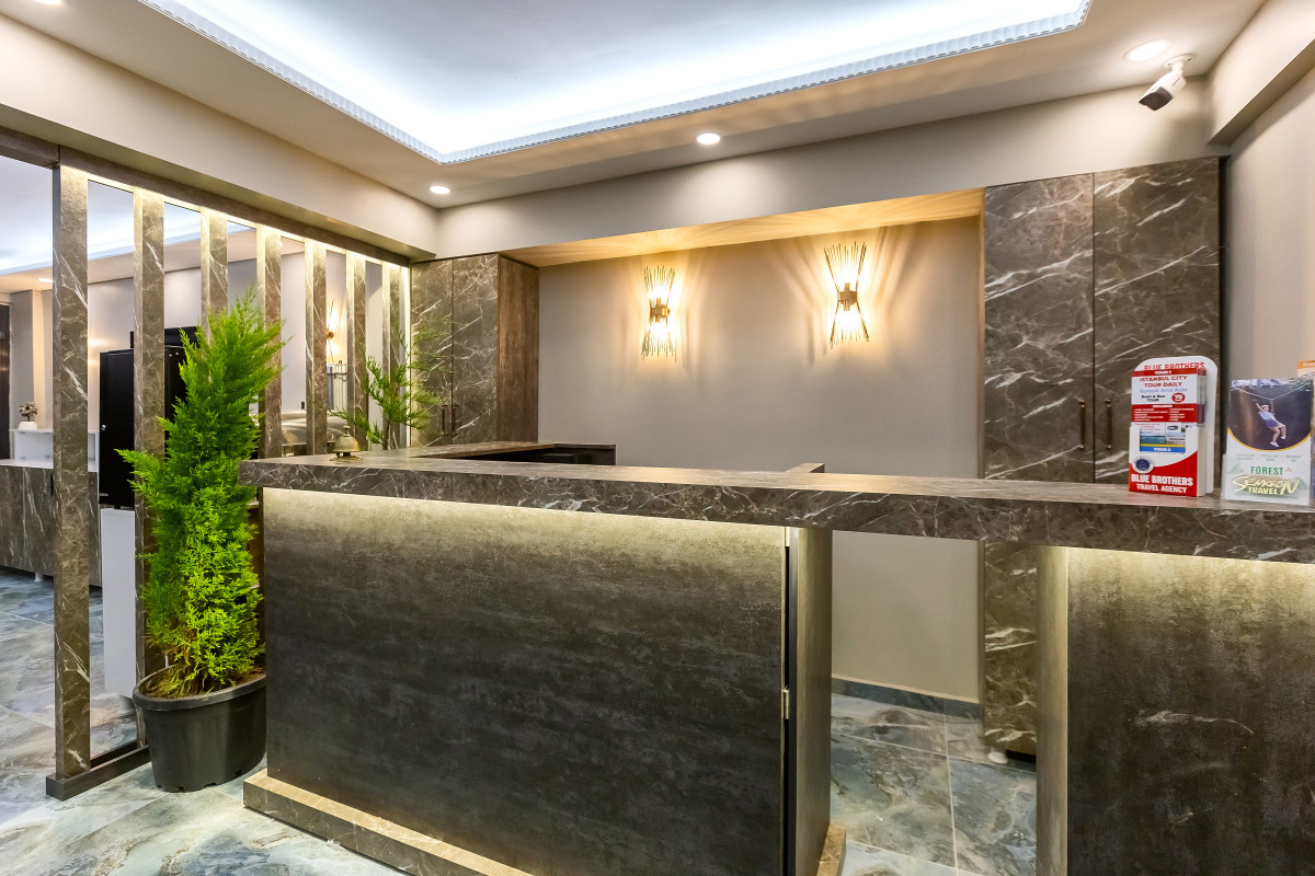 RIA SUITES HOTEL фото 2