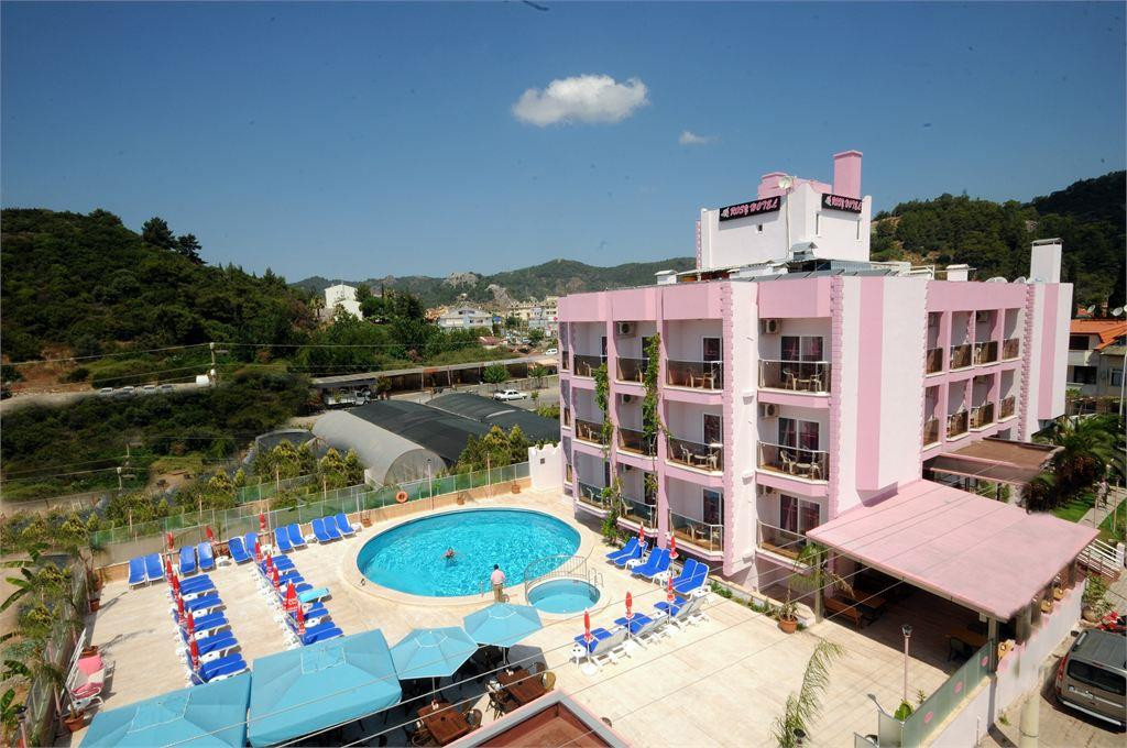 ROSY APART &  HOTEL