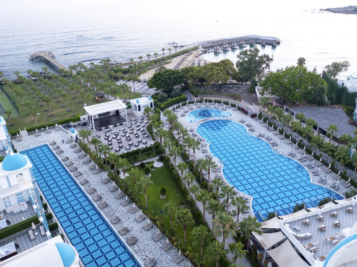 RUBI PLATINUM SPA RESORT & SUITES фото 5
