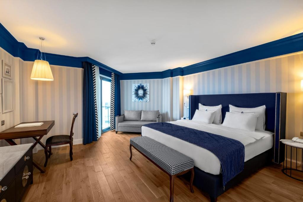 RUBI PLATINUM SIGN фото 2