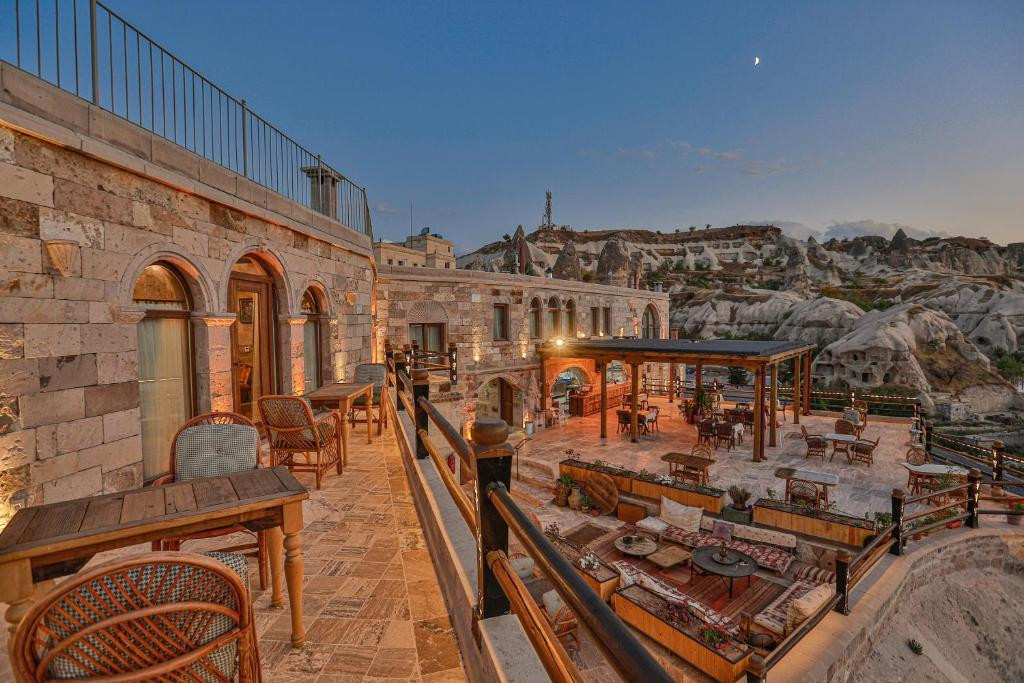 SAH SARAY CAVES SUITES