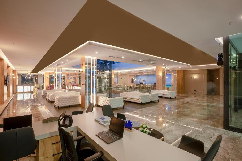 SAILORS BEACH CLUB фото 7