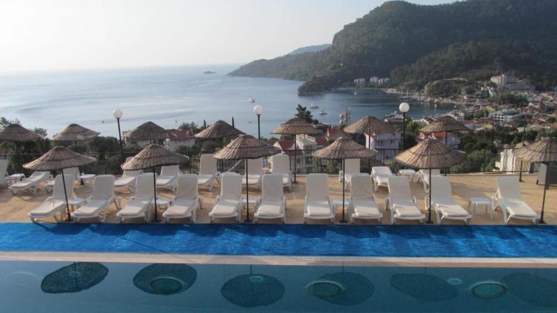 SERENA SUITES