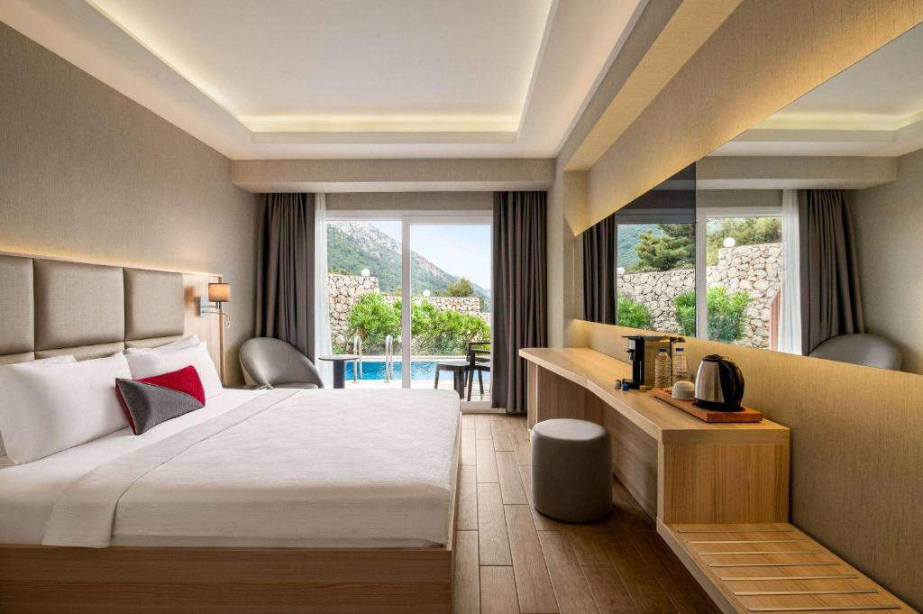 RAMADA BY WYNDHAM FETHIYE OLUDENIZ ADULTS ONLY 16+ (EX. SERTIL DELUXE) фото 3