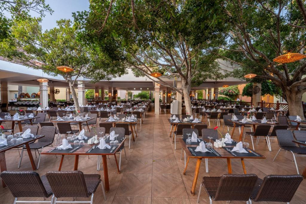 SELECTUM FAMILY RESORT SIDE (EX. SILENCE BEACH RESORT) фото 8