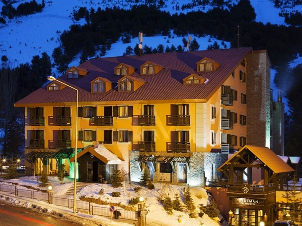 SKI LODGE DEDEMAN