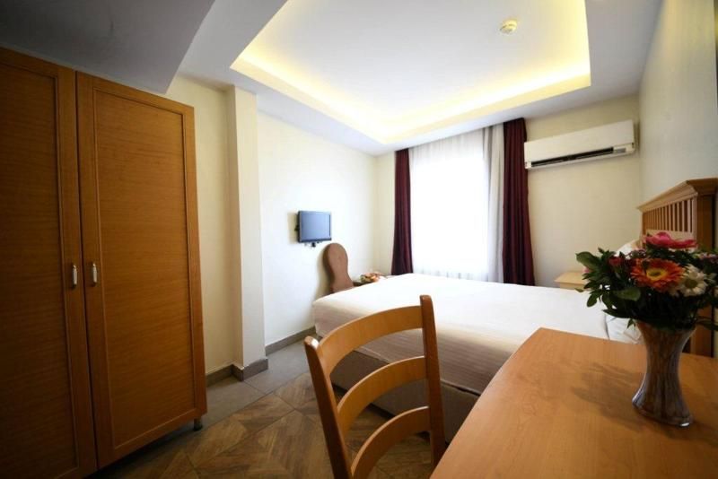 PARK STAR HOTEL TAKSIM (EX. STAR HOTEL TAKSIM) фото 2