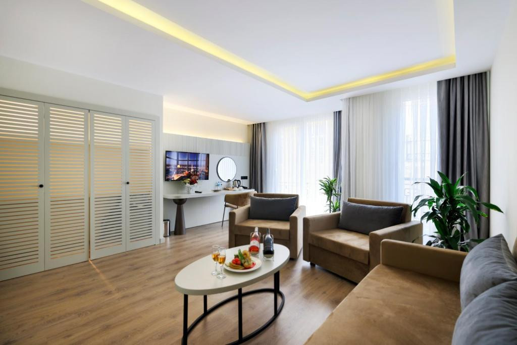 ORKA TAKSIM SUITES & HOTEL (EX. SUITENESS TAKSIM) фото 3