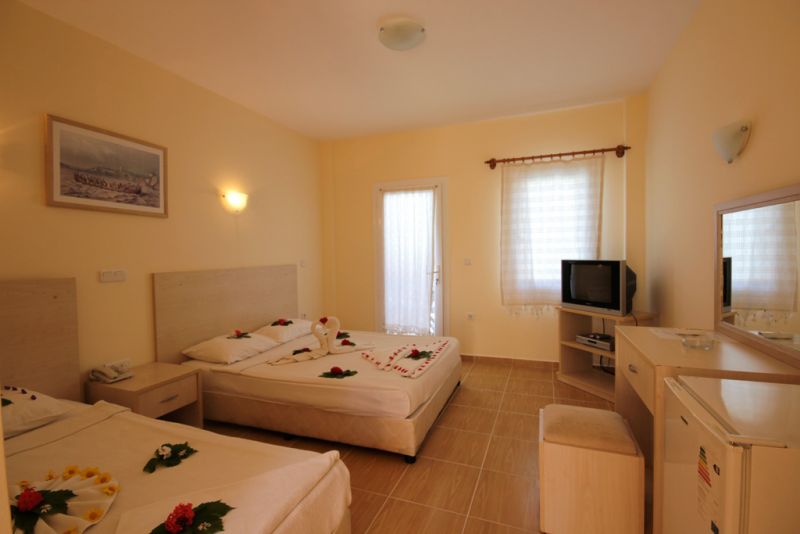 SUMMER SUN BEACH HOTEL фото 3