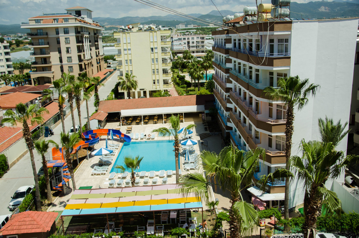 SUNSIDE BEACH HOTEL