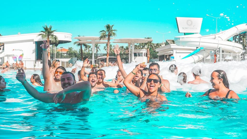 SUNTHALIA HOTELS & RESORTS ADULTS ONLY 16+ PARTY HOTEL фото 6