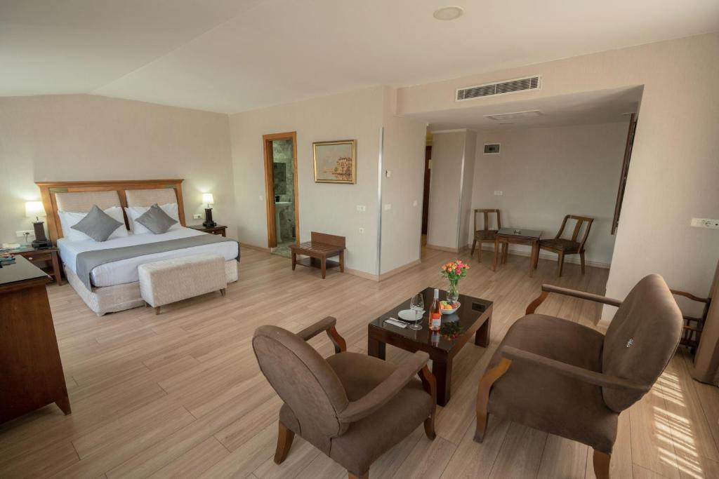 THE GREEN PARK HOTEL TAKSIM фото 2