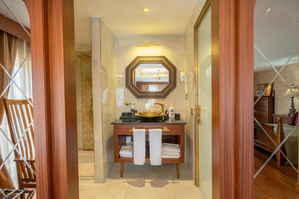 THE GREEN PARK HOTEL TAKSIM фото 3