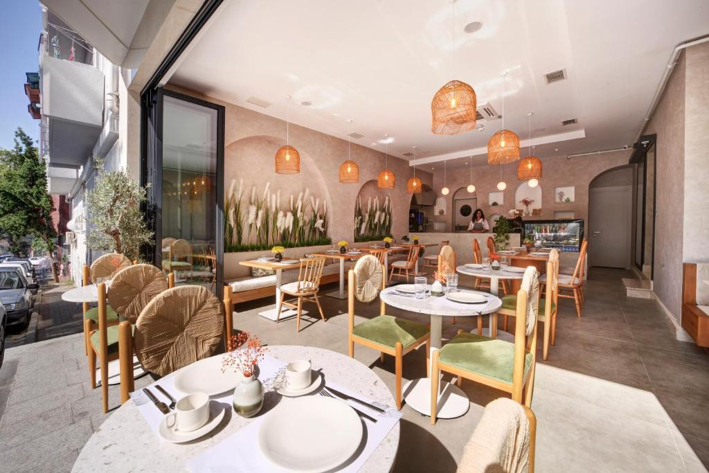 THE PEARL SUITES фото 4