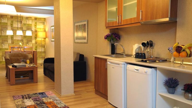 THREE APPLES TAKSIM SUITES фото 4