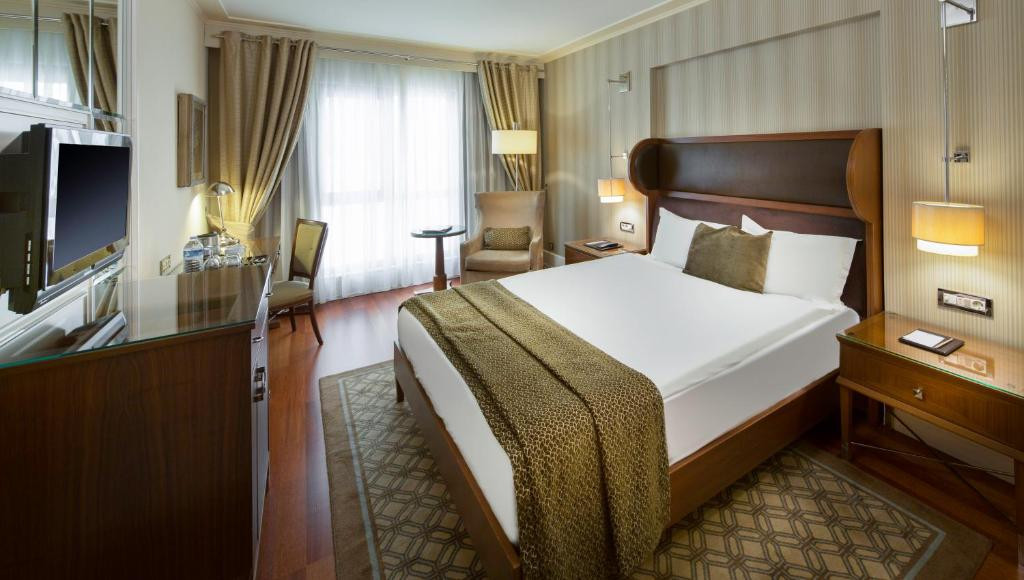TITANIC CITY HOTEL TAKSIM фото 6