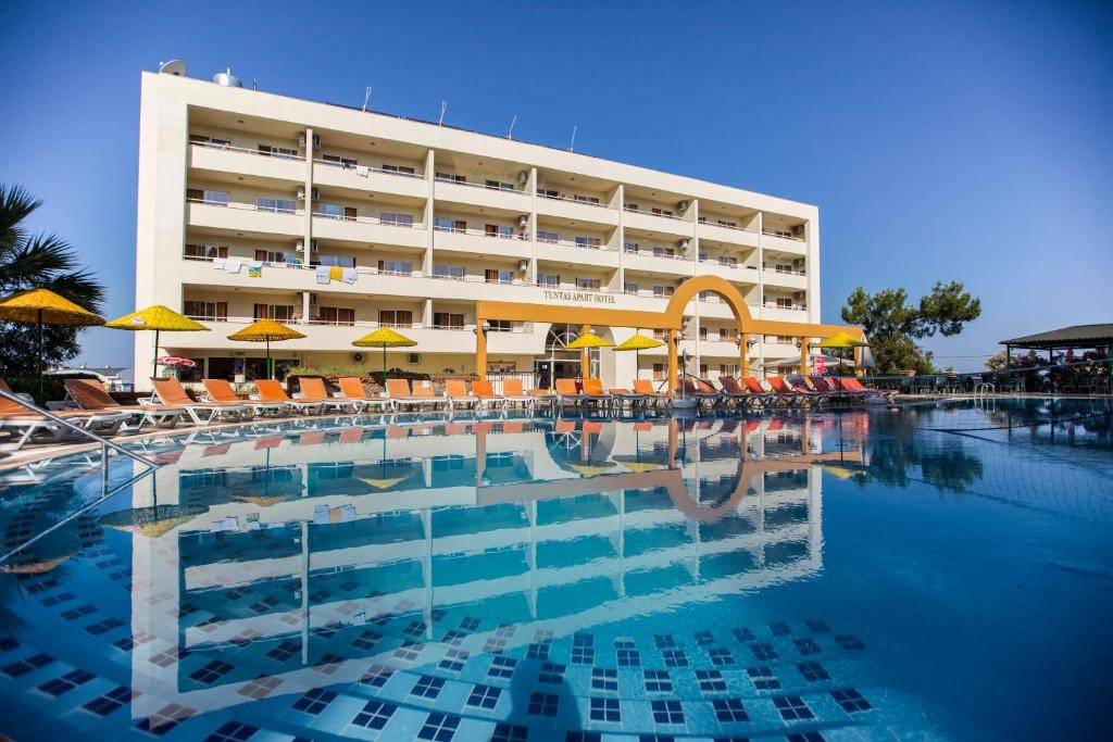 TUNTAS FAMILY SUITE KUSADASI фото 3