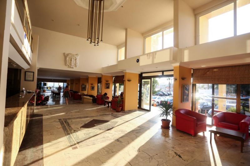TUNTAS BEACH HOTEL фото 8
