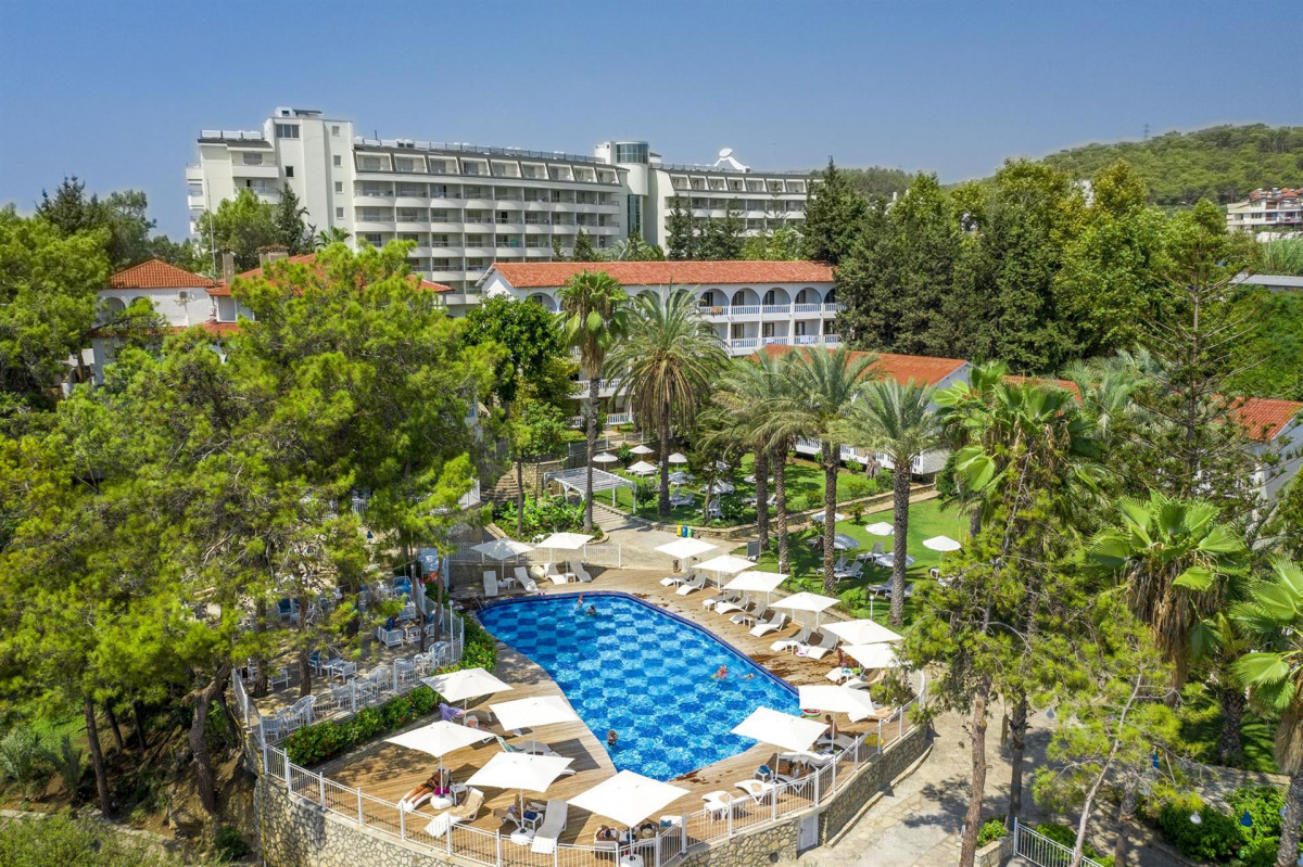 UTOPIA BEACH CLUB